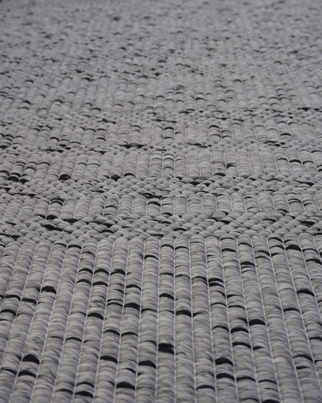 Ficus — Light grey with charcoal fleck