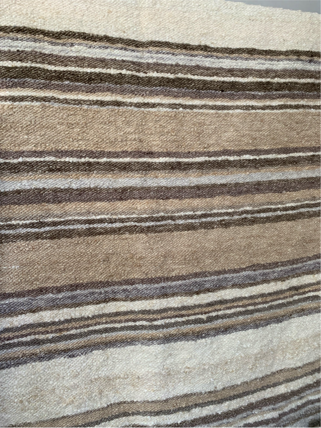 Baobab — Beige, cream & grey